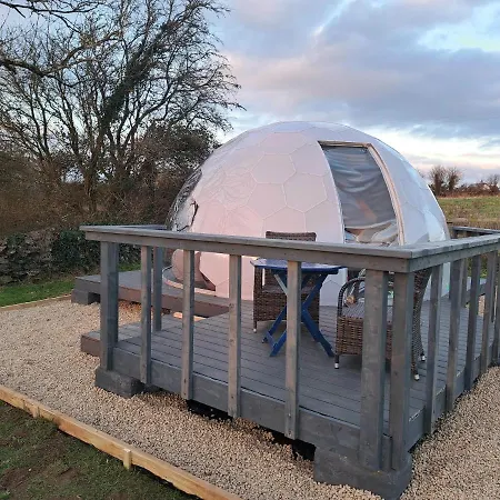 펜션 Burren Glamping Dome - 1 Bed Lux Pets Welcome *