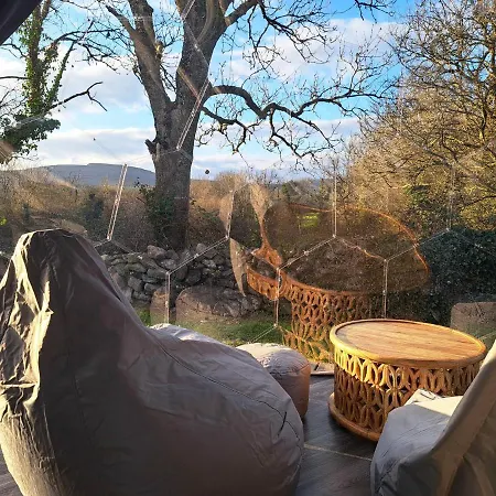 Luxury Glamping Dome With Views Of The Burren Hébergement de vacances Boston